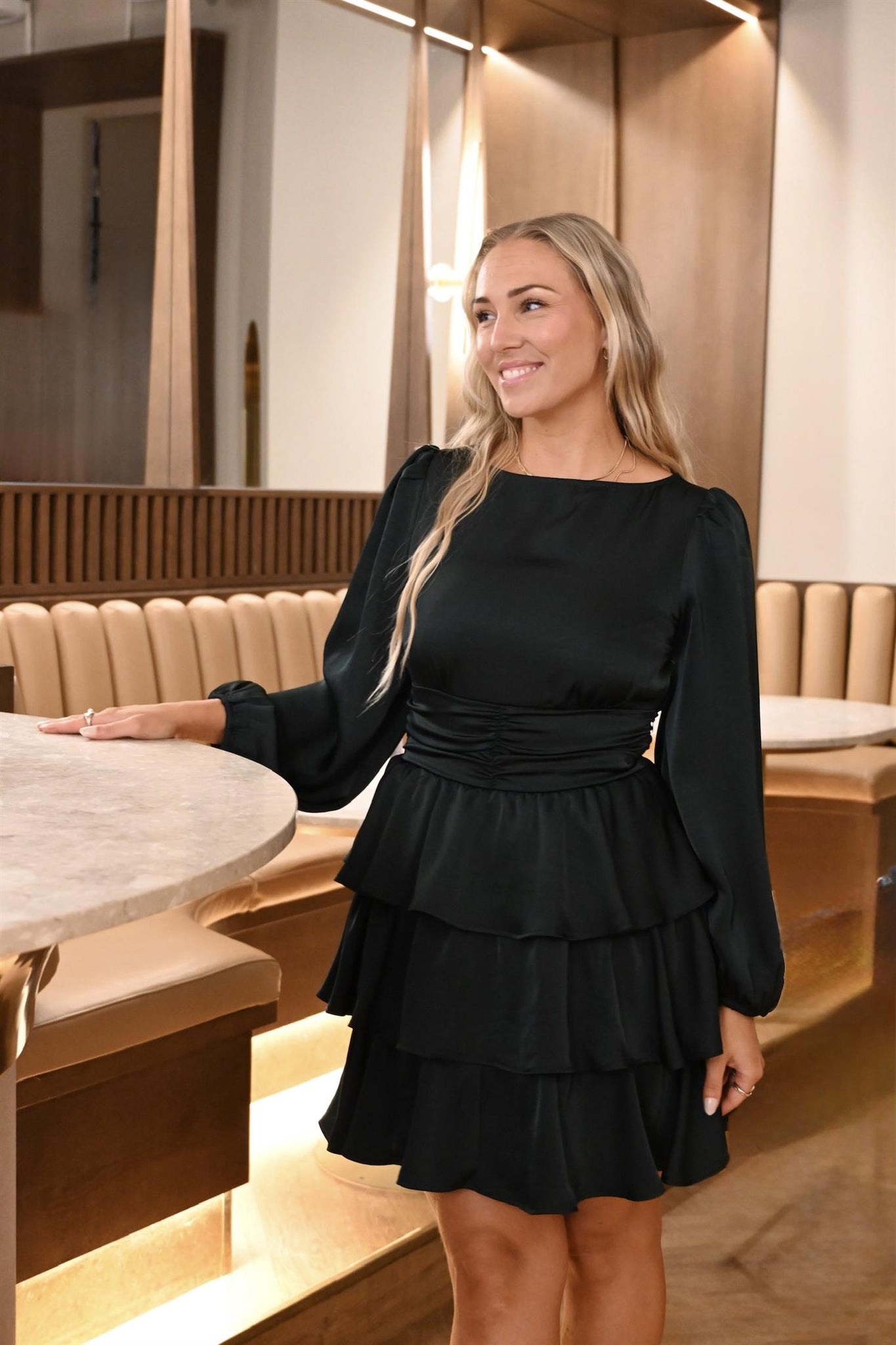 VMEmily Lise LS Short Dress WVN EXP SB8