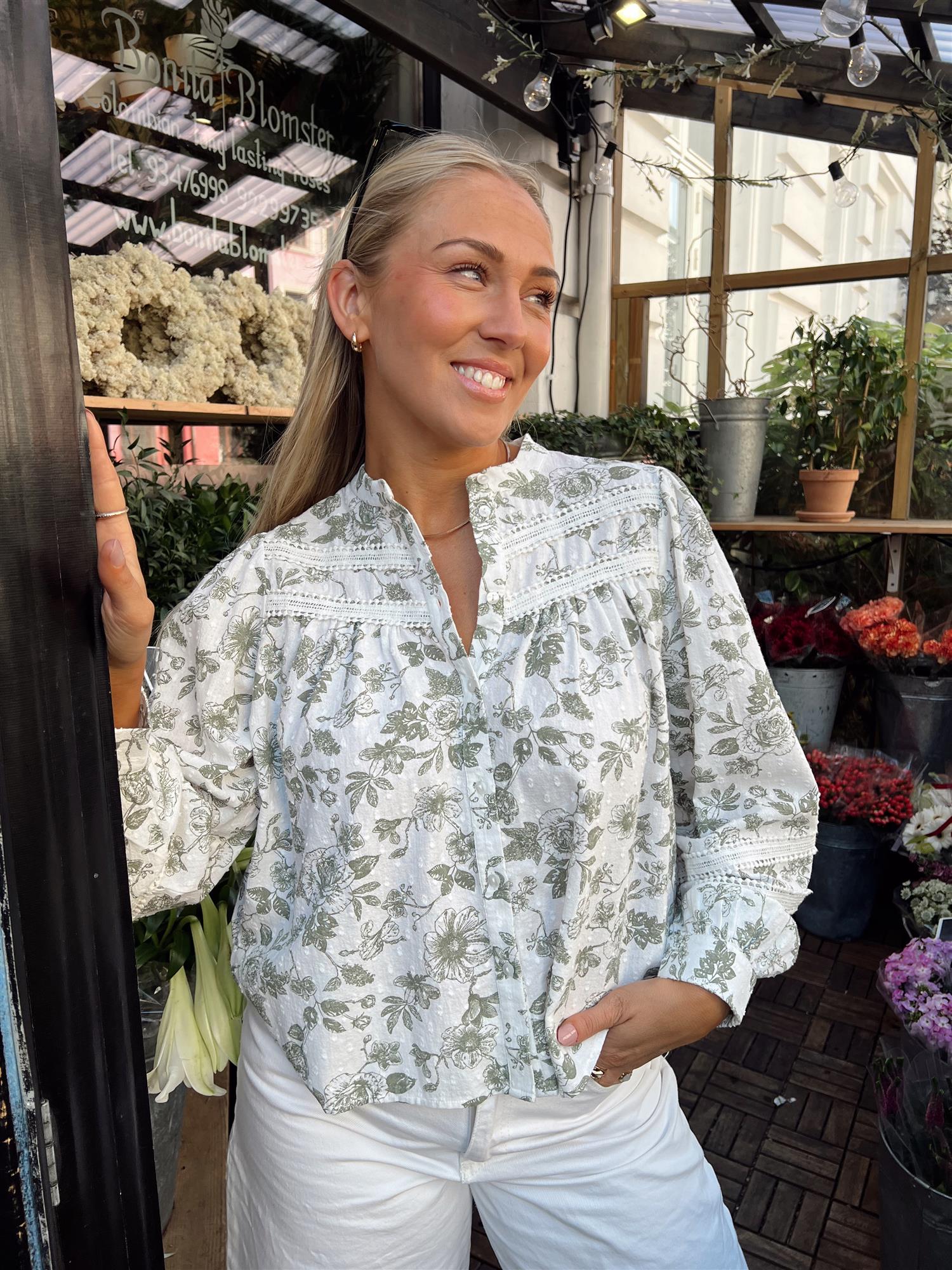 AWharmony Ls Shirt