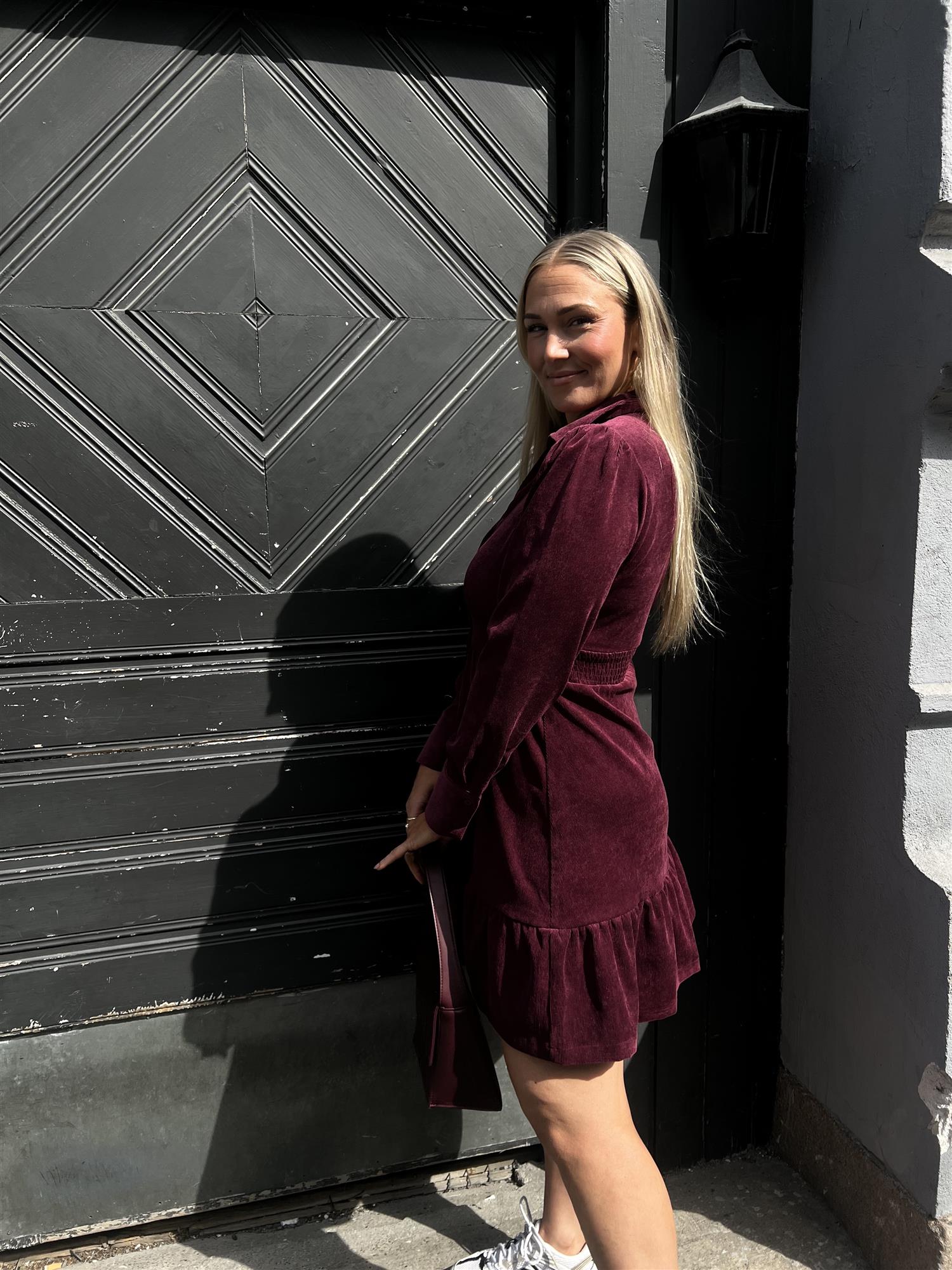 AWAsta LS V-Neck Short Dress
