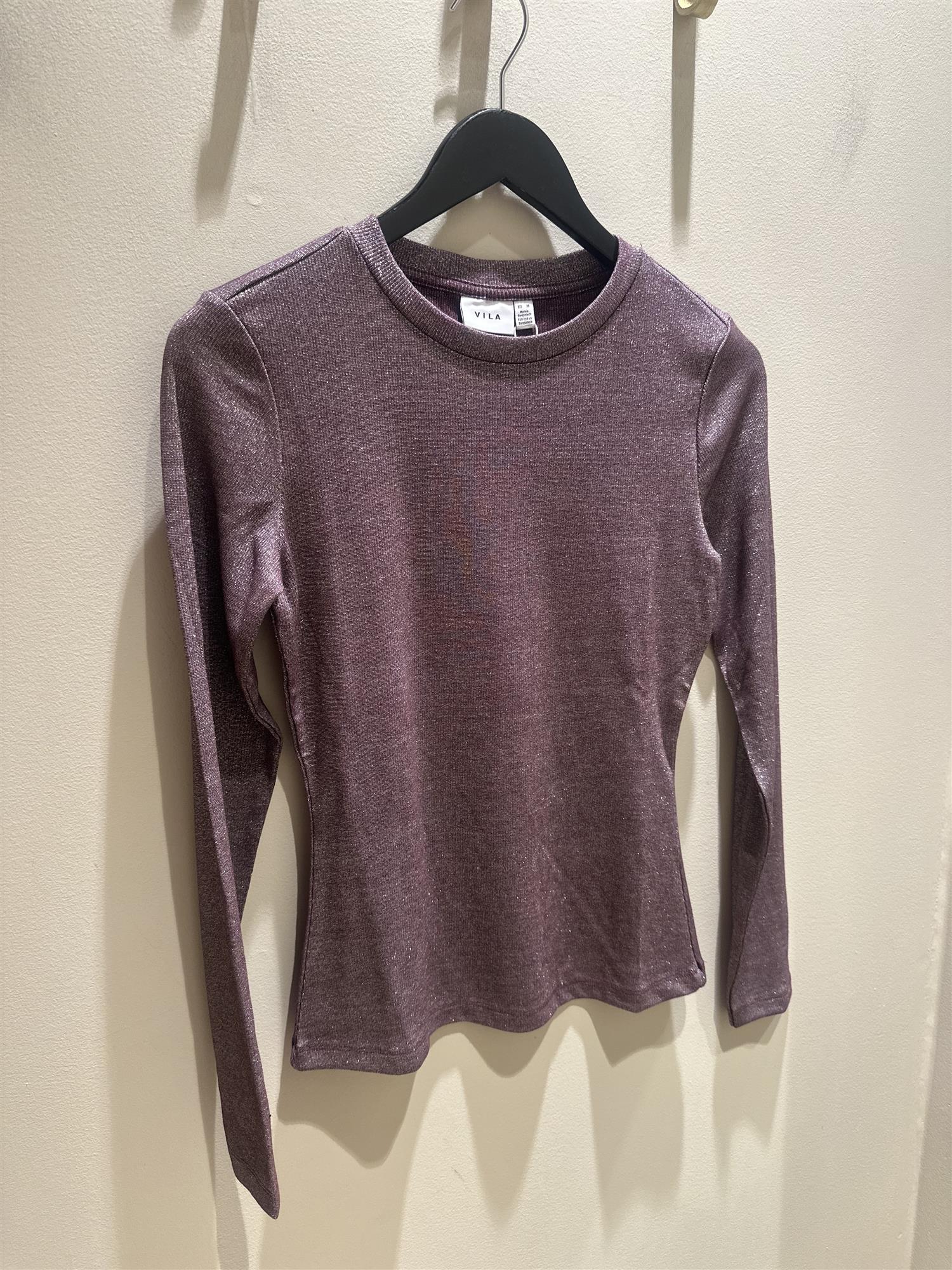 VICatrea Crew-neck L/S Top