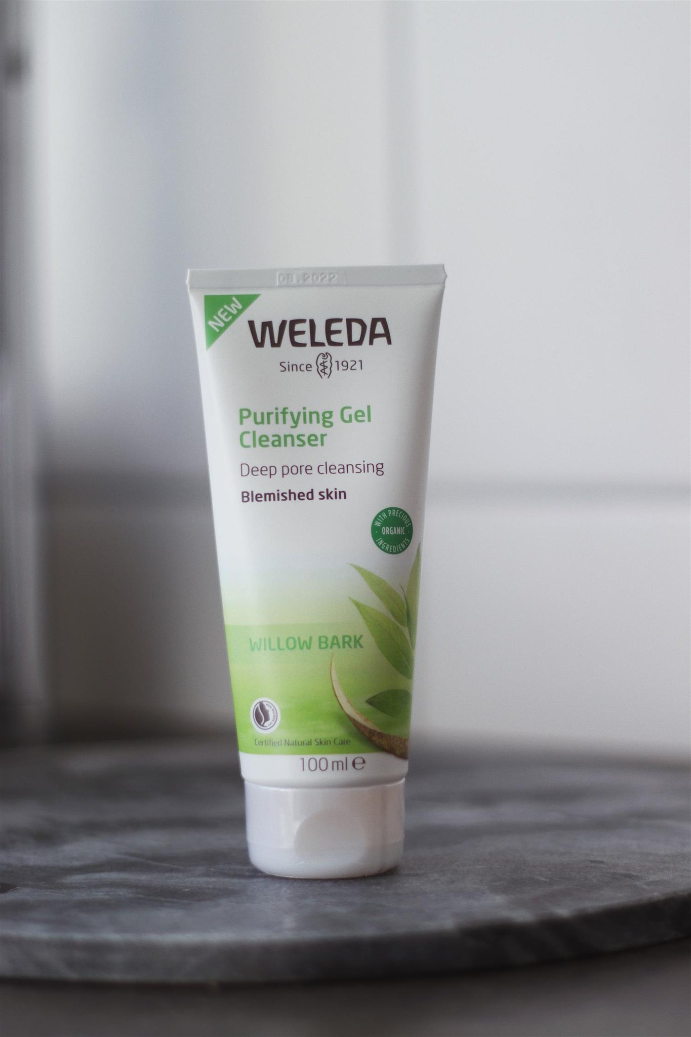 WELEDA PURIFYING GEL CLEANSER