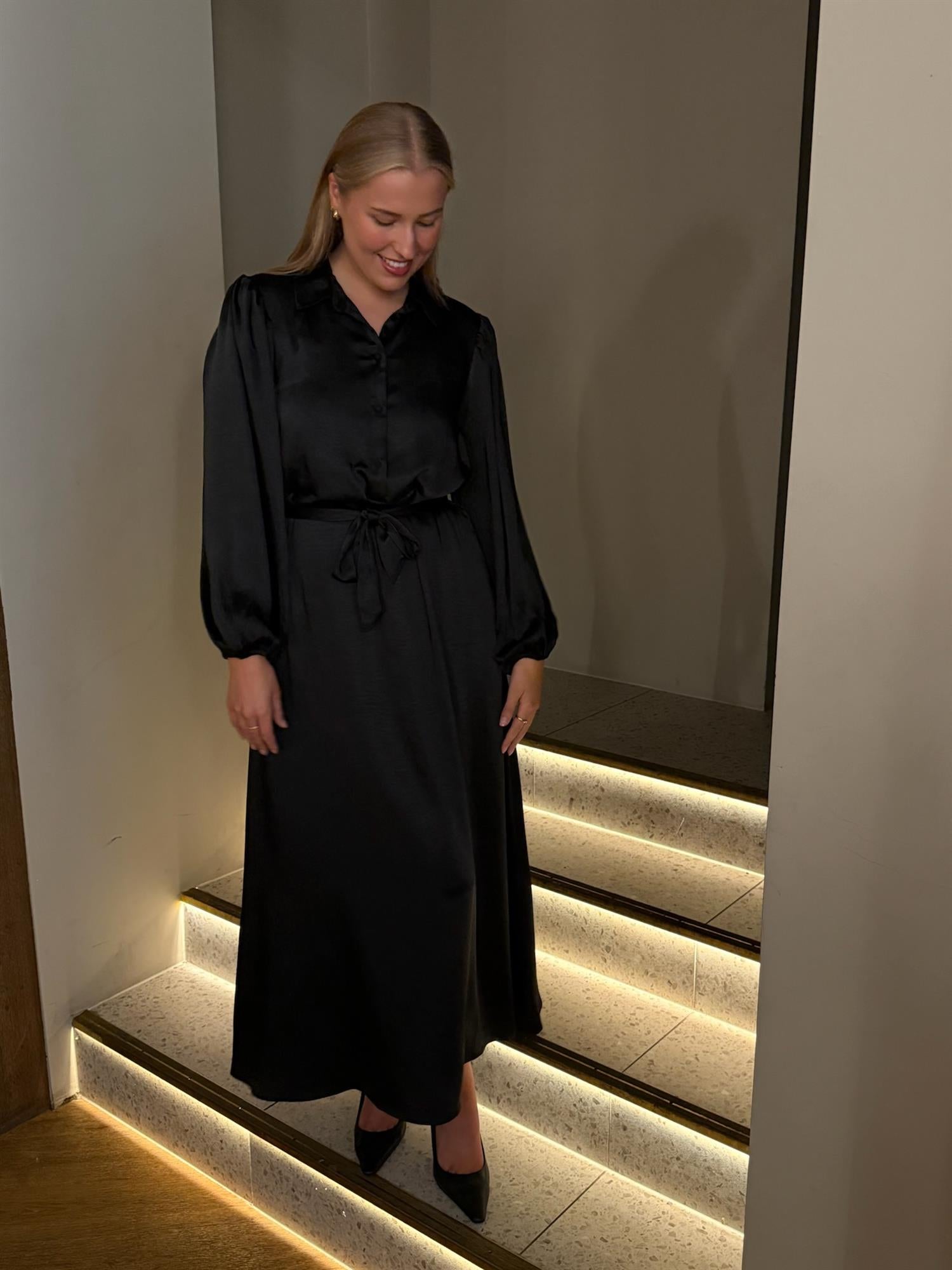 AWBea LS Ankle Shirt Dress