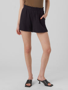 SVART VERO MODA VMNATALI SHORTS