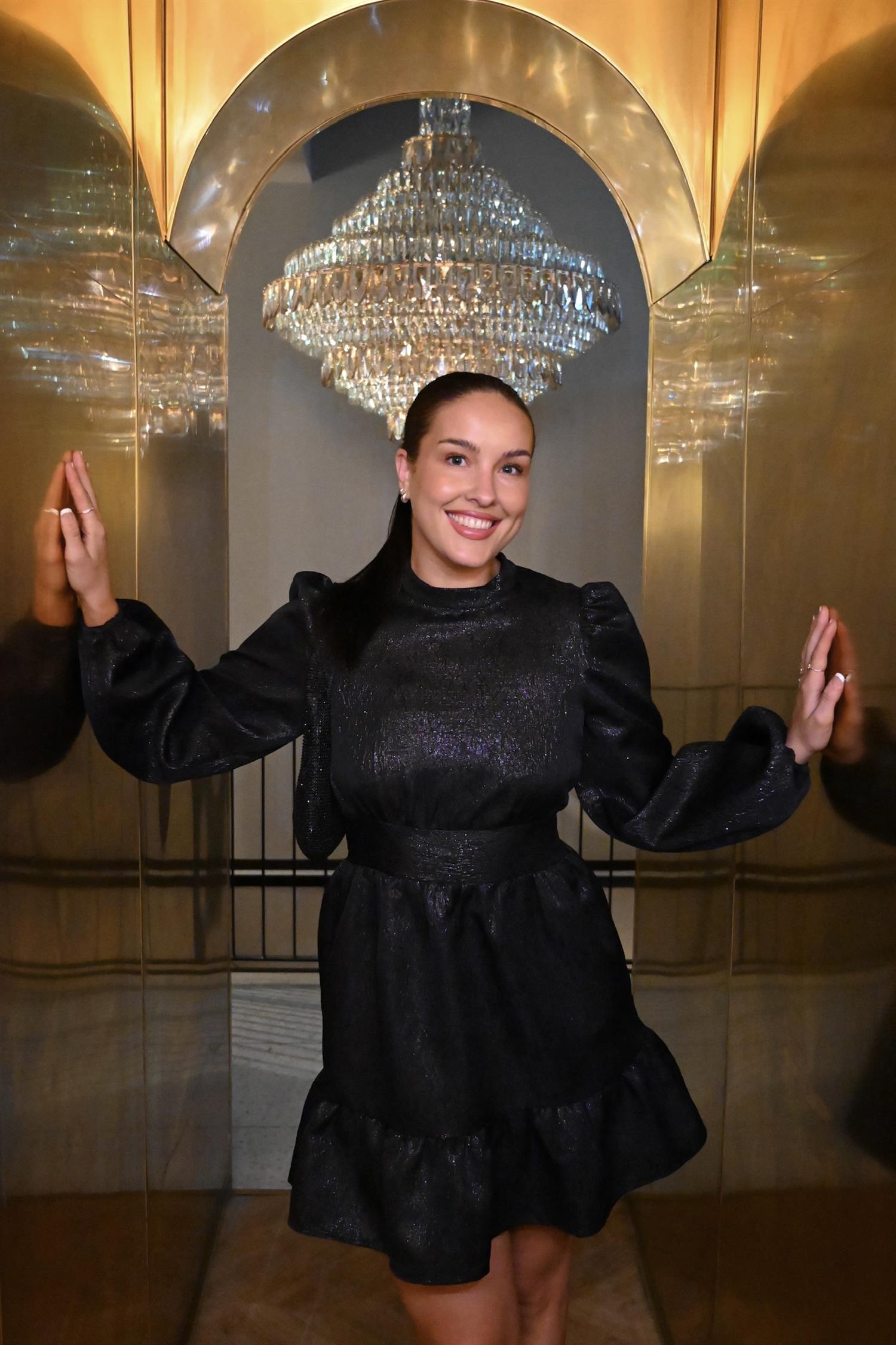 VMSulle New Ls Short Dress Wvn Exp