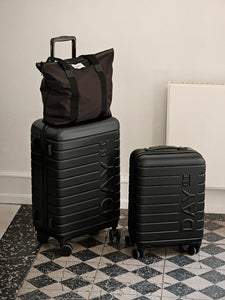 DAY LHR 20" SUITCASE LOGO BLACK