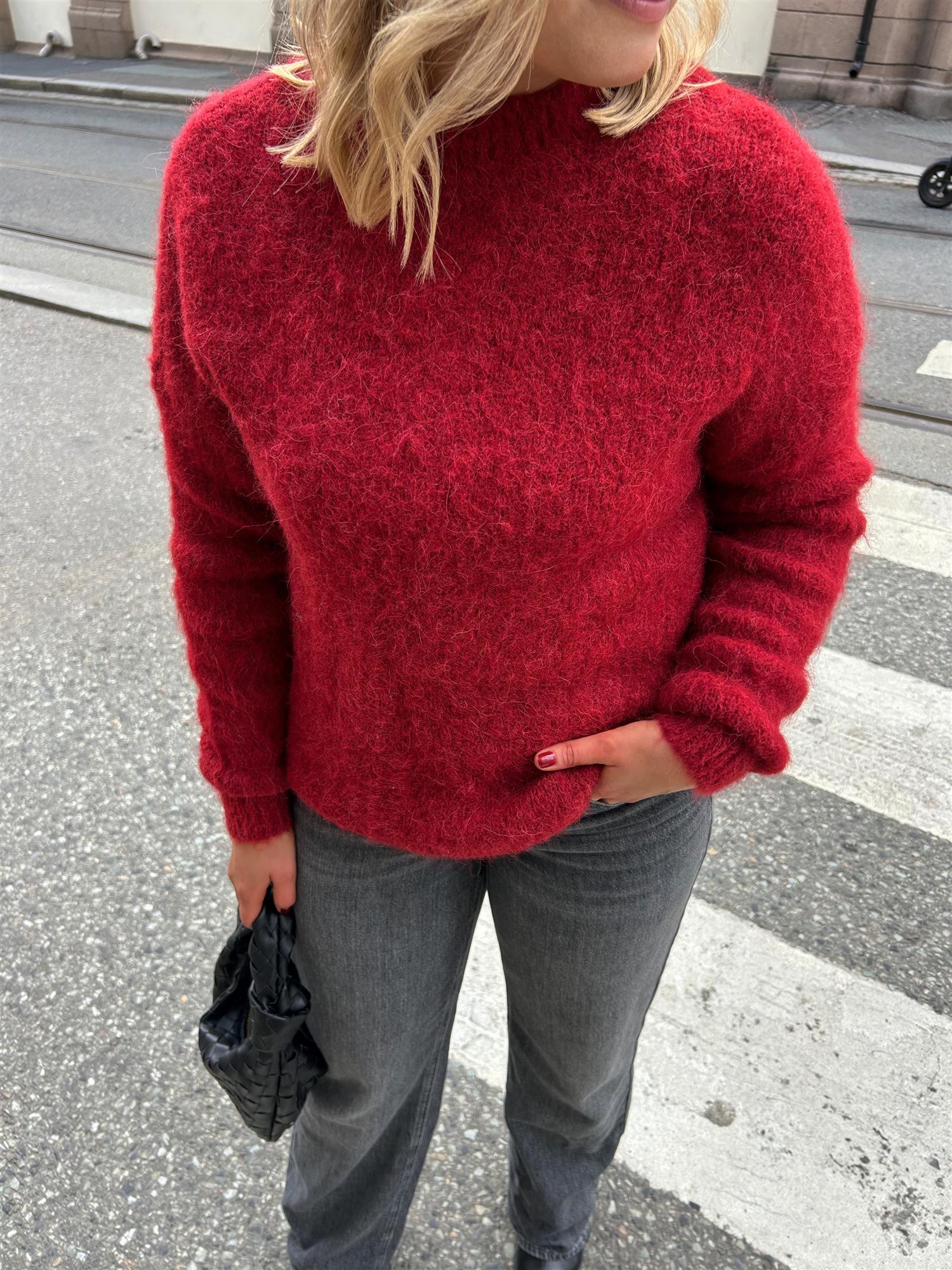 VIBennu Funnelneck L/S Knit Top