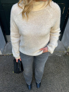 VILory High Neck L/S Knit Top
