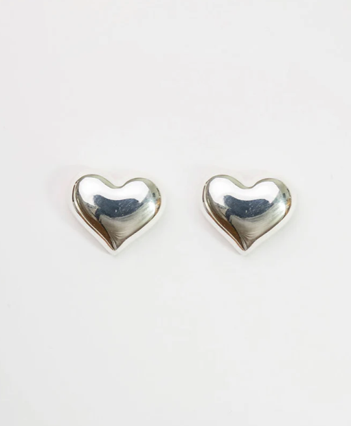 Heart stud